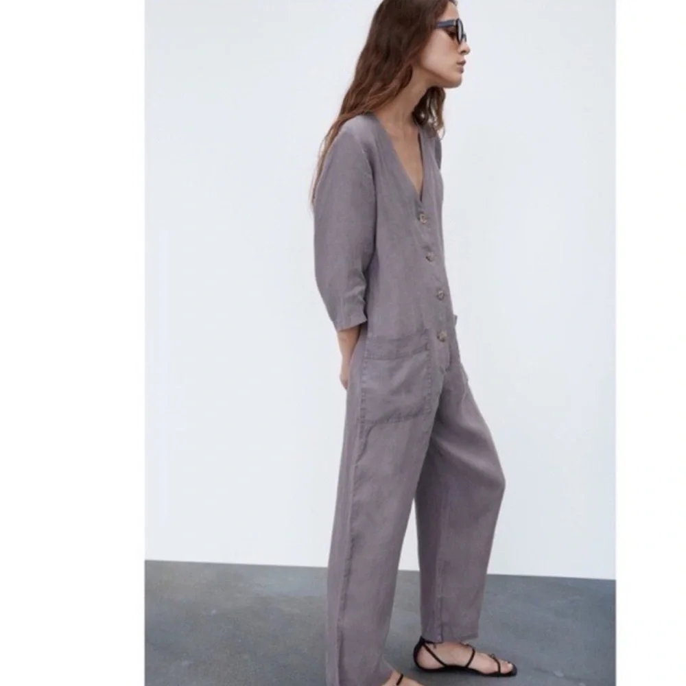 Zara The Lillian Jumpsuit Linen Size Small Gray Front Pockets V Neck Boiler Suit